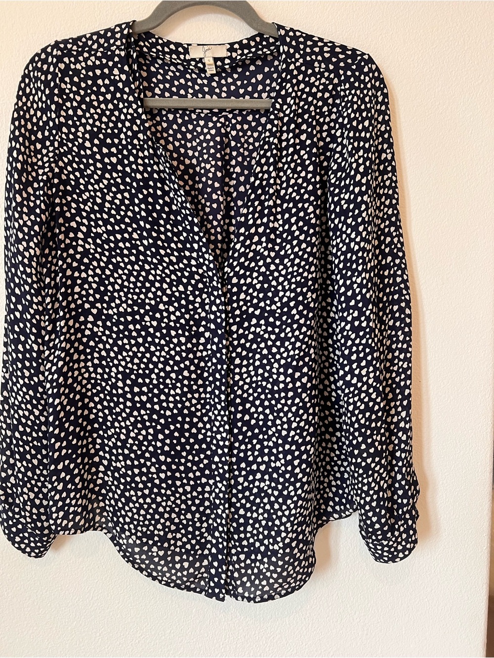 Women's Joie 100% Silk Navy Heart Print Blouse - Classic V-Neck Long Sleeve S